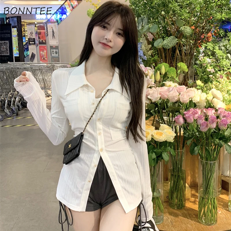 Рубашка женская с длинным рукавом, шикарный приталенный уютный соблазнительный Классический Модный повседневный топ в Корейском стиле для девушек с отложным воротником
Рубашка женская с длинным рукавом, шикарный приталенный уютный соблазнительный Классический Модный повседневный топ в Корейском стиле для девушек с отложным воротником