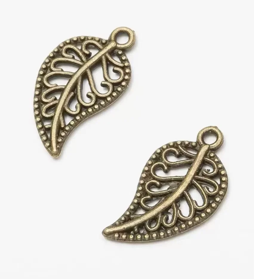 35pcs 19*10mm Zinc alloy metal antiqued copper/bronze color plated leaves charms TH0586
35pcs 19*10mm Zinc alloy metal antiqued copper/bronze color plated leaves charms TH0586