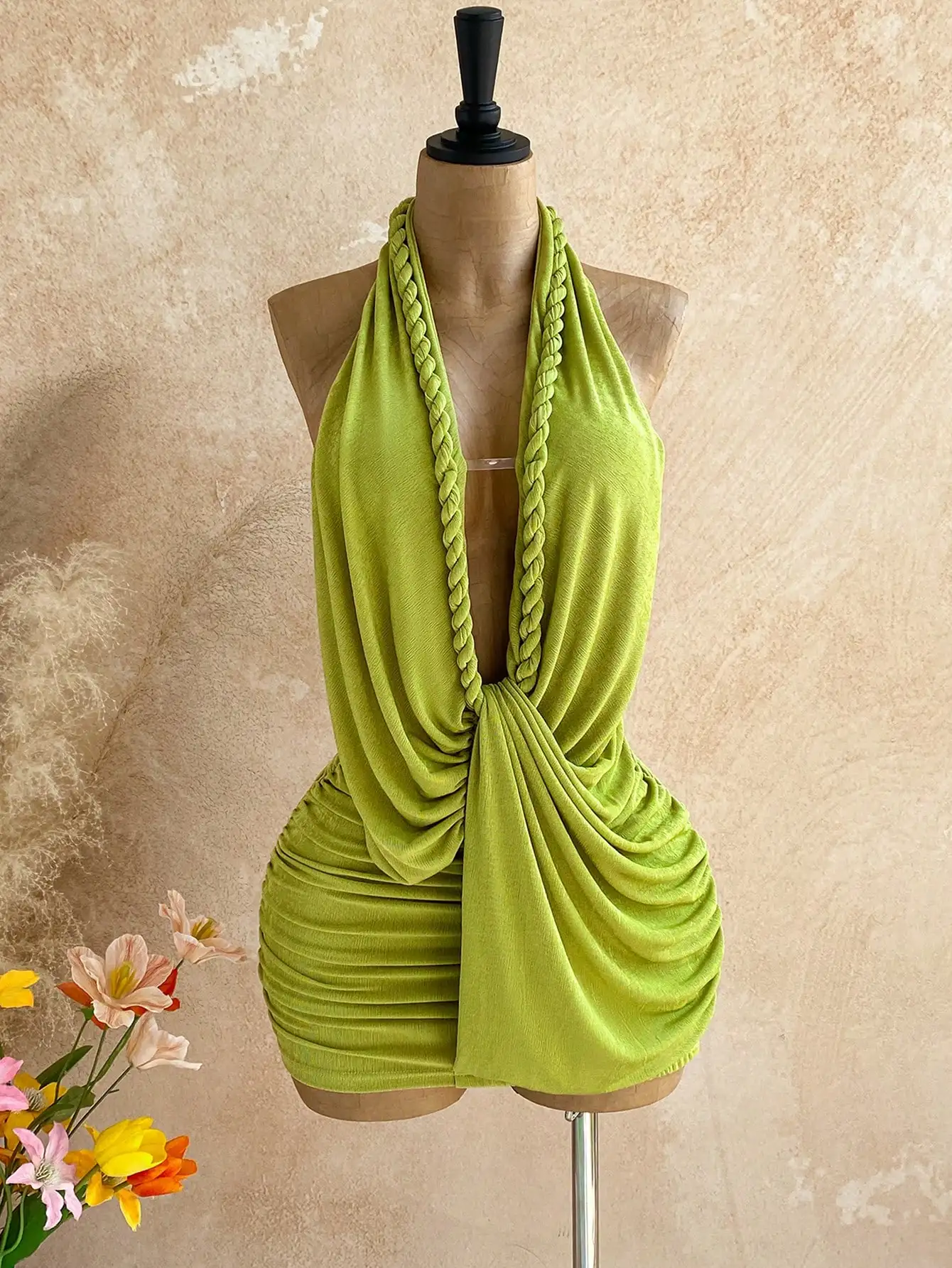 Women Solid Color Backless Halter Mini Dress For Vacation Beach Summer
Women Solid Color Backless Halter Mini Dress For Vacation Beach Summer