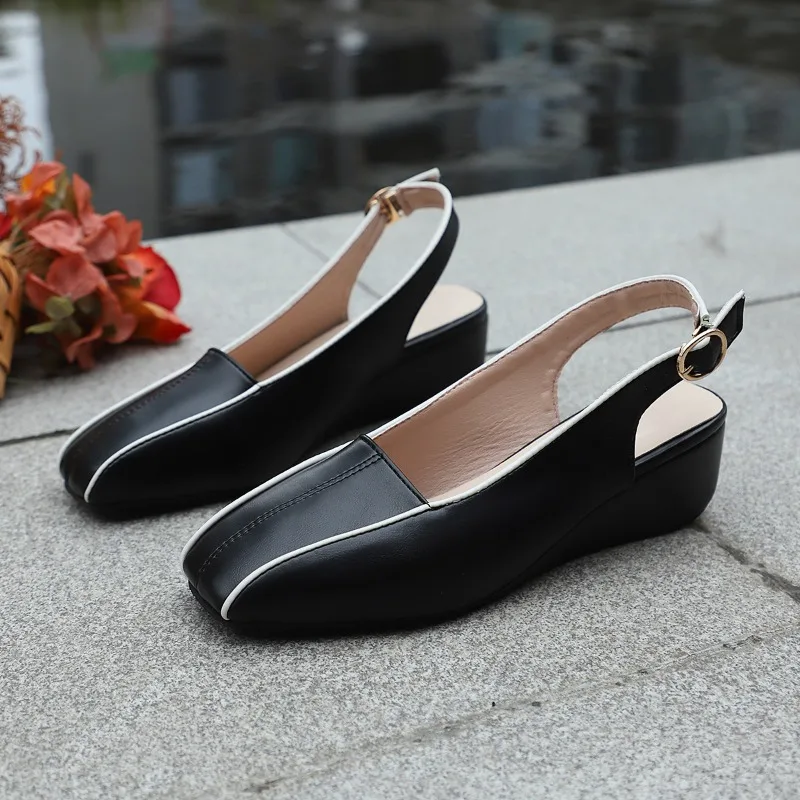 French Leather Women Shoes New High Quality Oxfords Slip on Sandals for Women Trendy Retro Slope Heel Casual Shoes Spring Autumn
French Leather Women Shoes New High Quality Oxfords Slip on Sandals for Women Trendy Retro Slope Heel Casual Shoes Spring Autumn