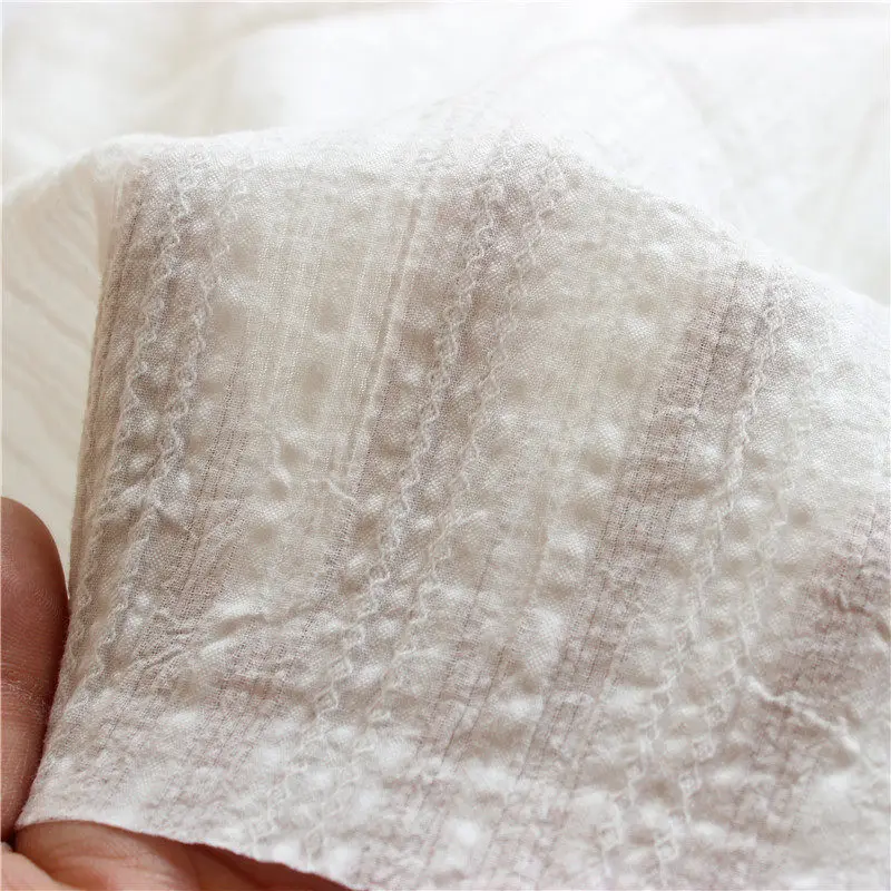 150x50cm All cotton white fabric hollowed out pure cotton jacquard fabric casual women's shirt fabric skirt fabric
150x50cm All cotton white fabric hollowed out pure cotton jacquard fabric casual women's shirt fabric skirt fabric
