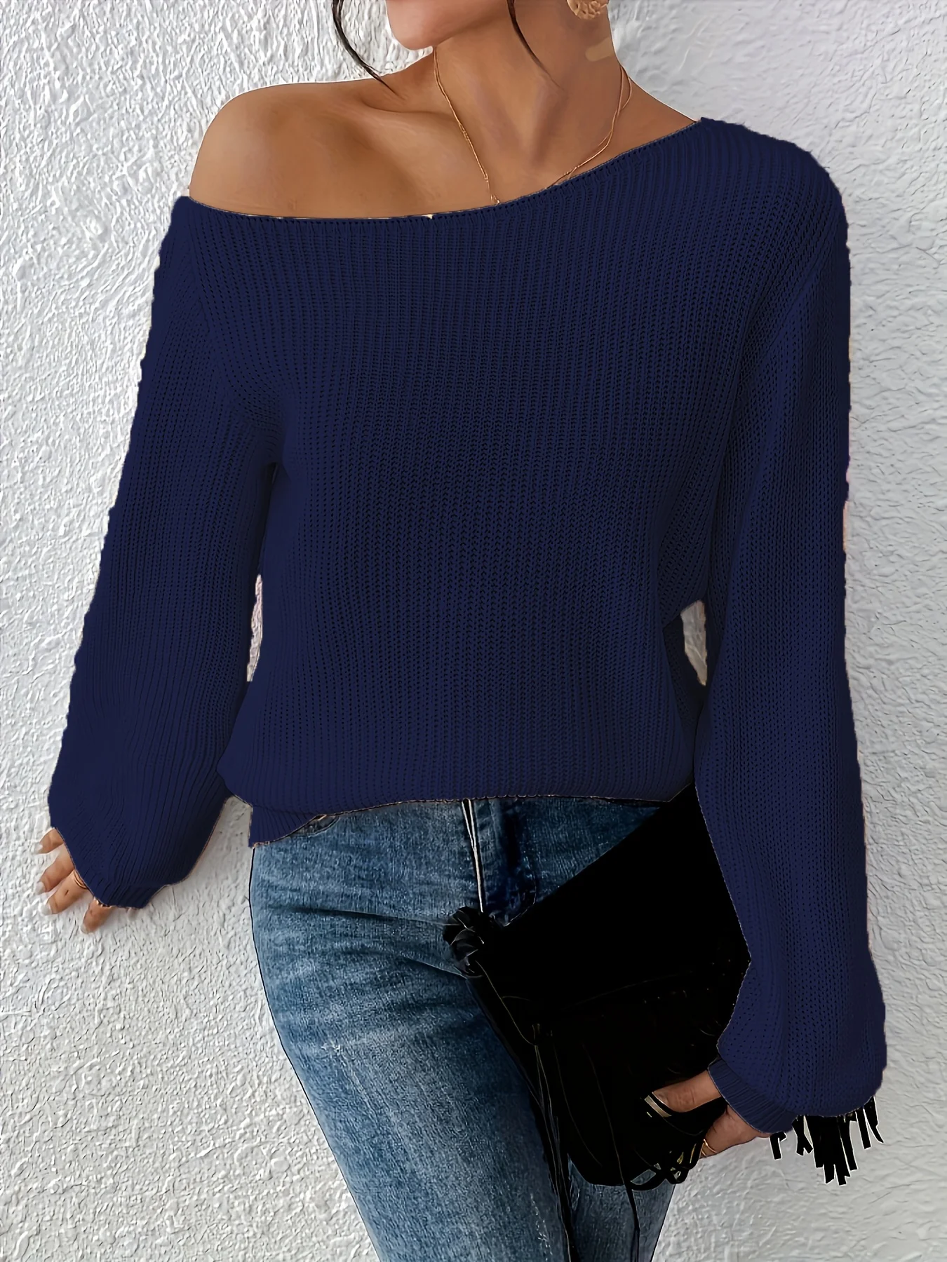 Однотонный детский синий трикотаж с открытыми плечами, элегантный и модный весенне-осенний женский свитер
Однотонный детский синий трикотаж с открытыми плечами, элегантный и модный весенне-осенний женский свитер