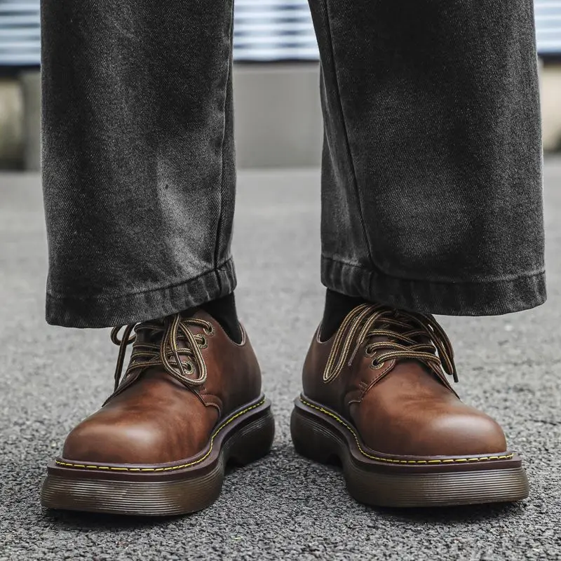 British Style Men's Casual Shoes Thick Bottom Heightening Commuter Shoes round Toe Ultra Leather Upper Comfortable Wear
British Style Men's Casual Shoes Thick Bottom Heightening Commuter Shoes round Toe Ultra Leather Upper Comfortable Wear
