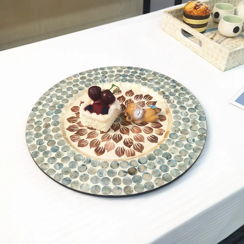 Light Luxury Vintage Style Placemat Shell Heat Insulation Mat American Style Premium Round Western Placemat Home Decoration Pad
Light Luxury Vintage Style Placemat Shell Heat Insulation Mat American Style Premium Round Western Placemat Home Decoration Pad