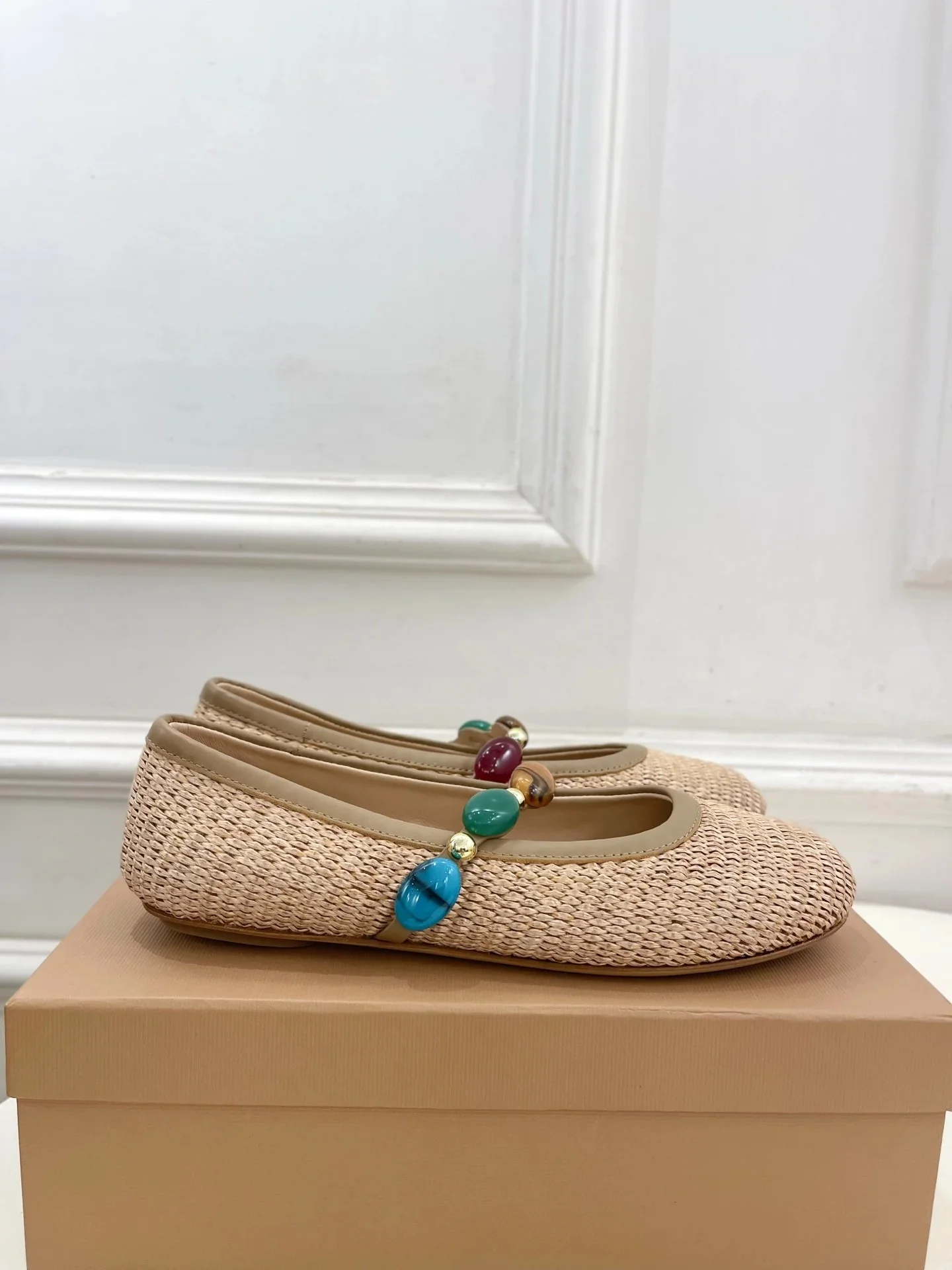 Women's Shoes Shanti Embellished Suede Ballet Flats Carla Ballerina Flats Stones
Women's Shoes Shanti Embellished Suede Ballet Flats Carla Ballerina Flats Stones