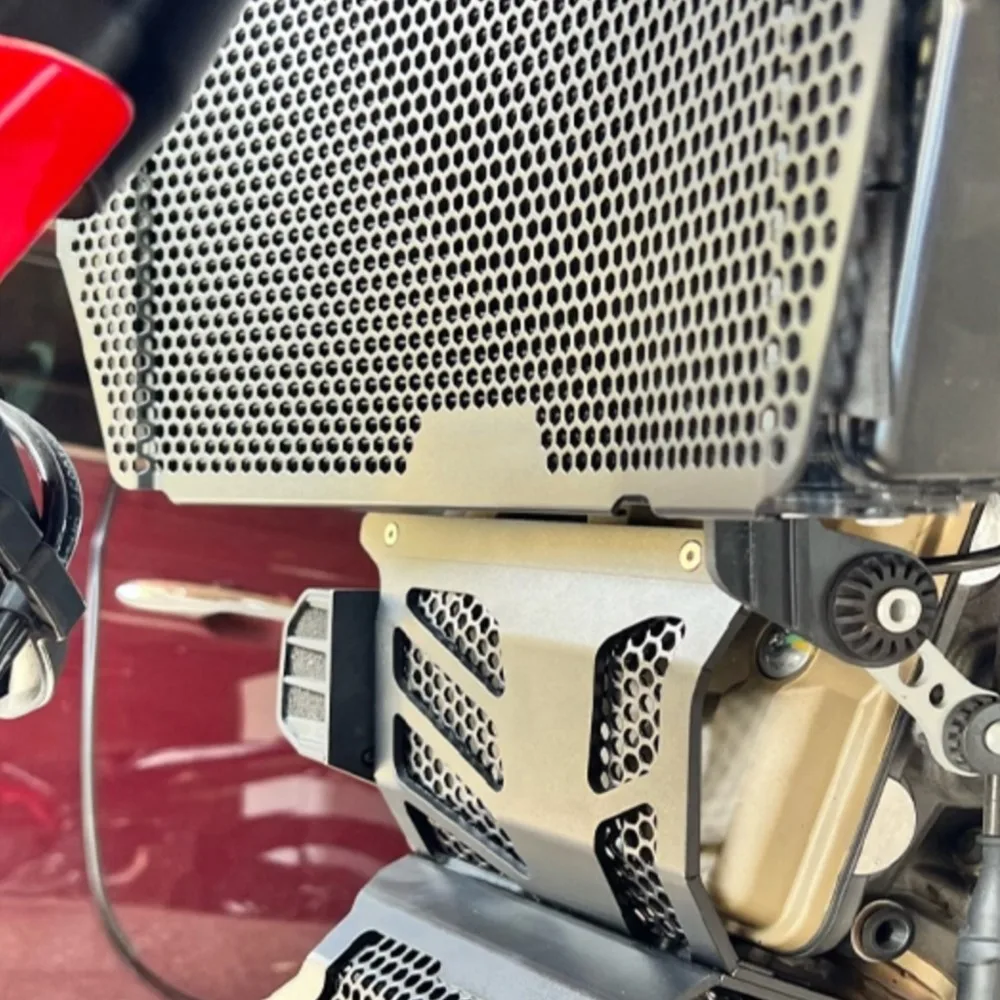 Для Ducati Hypermotard 950 SP RVE 2019 2020 2021 2022 2023 2024 защита масляного радиатора мотоцикла защита двигателя защита радиатора 
Для Ducati Hypermotard 950 SP RVE 2019 2020 2021 2022 2023 2024 защита масляного радиатора мотоцикла защита двигателя защита радиатора