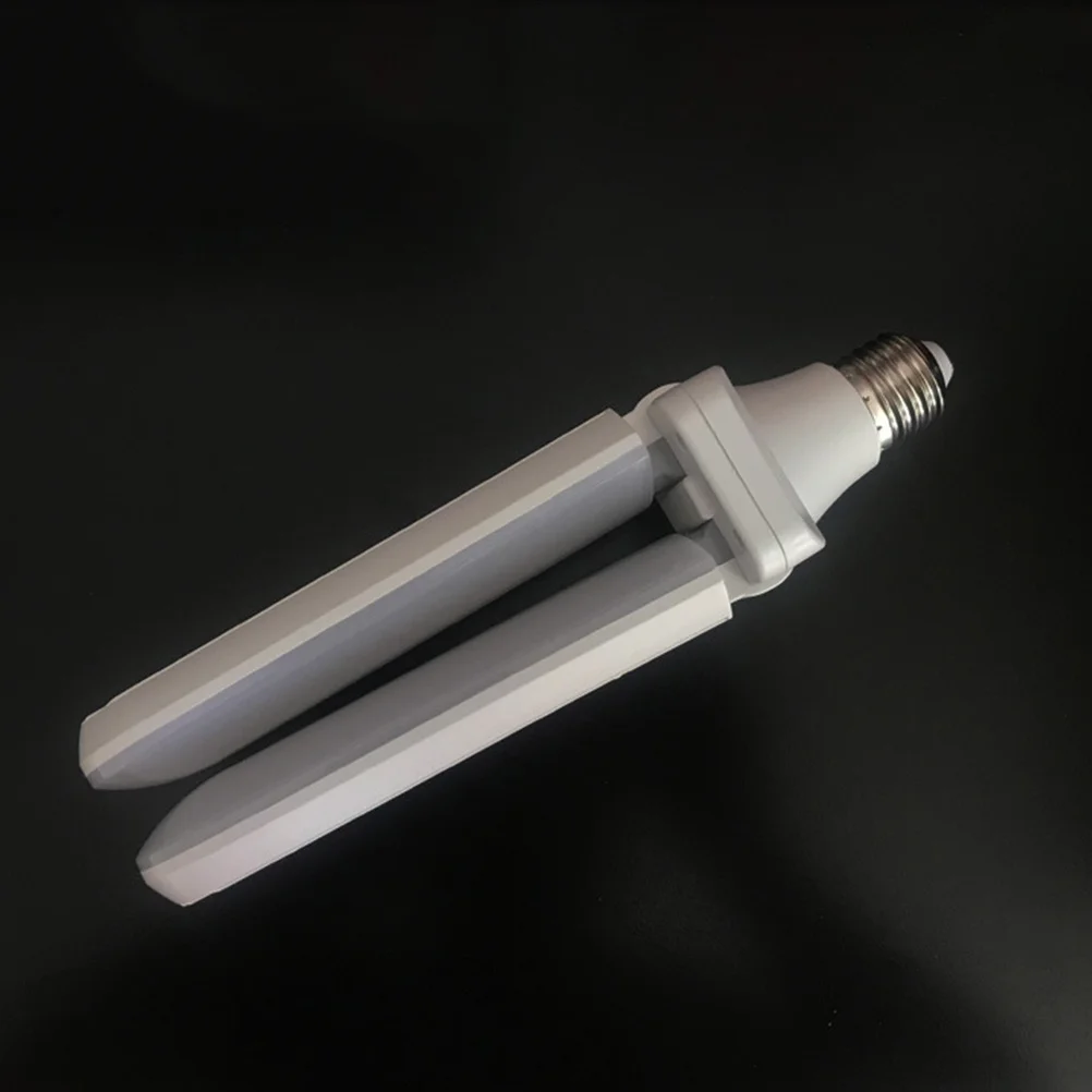 30W Foldable 2 Blades LED Bulb 3000k Warm White Collapsible Clover Style Easy Install E27 Base for Garage Bedroom 
30W Foldable 2 Blades LED Bulb 3000k Warm White Collapsible Clover Style Easy Install E27 Base for Garage Bedroom