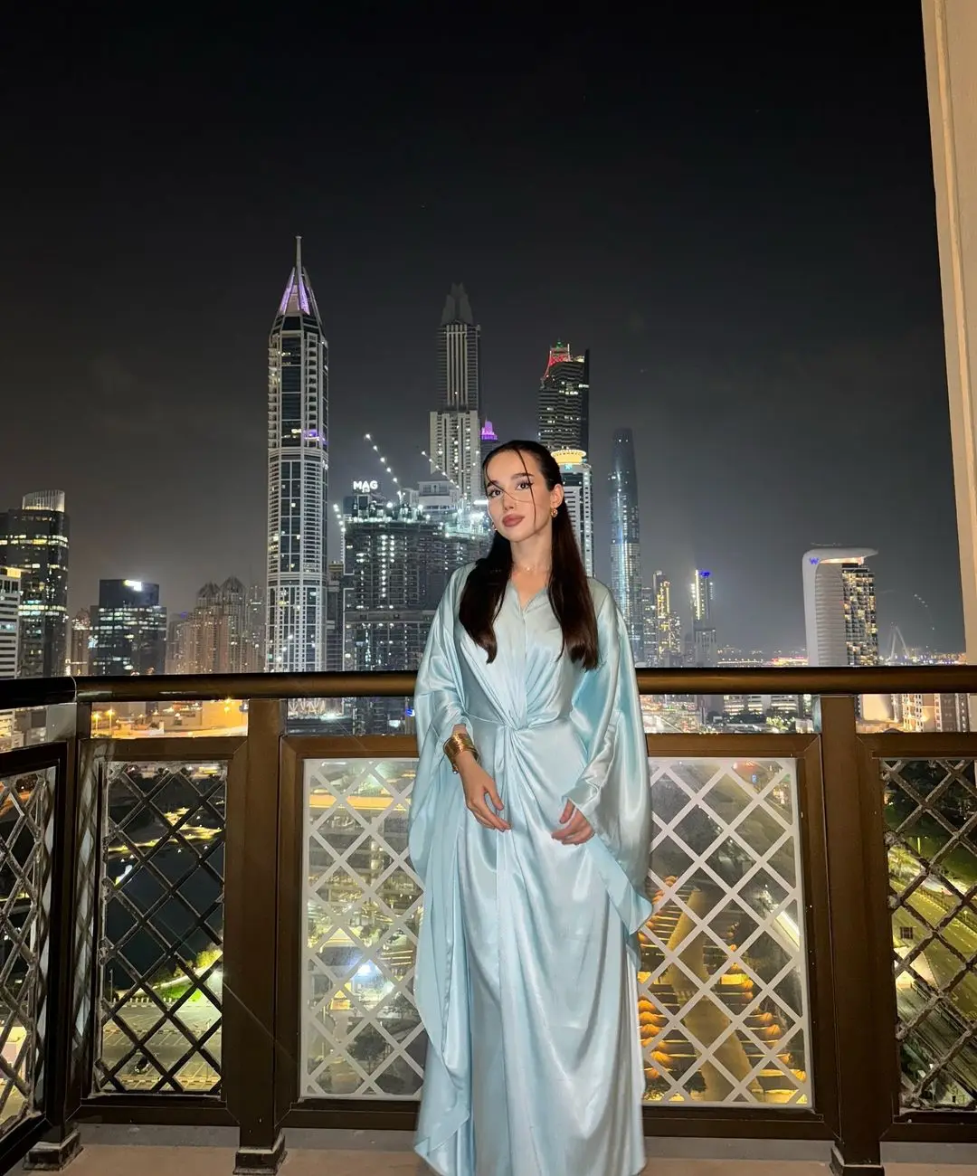Customized Long Sleeves Prom Dresses V Neck Pleated Floor Length Evening Dresses Party Dresses
Customized Long Sleeves Prom Dresses V Neck Pleated Floor Length Evening Dresses Party Dresses