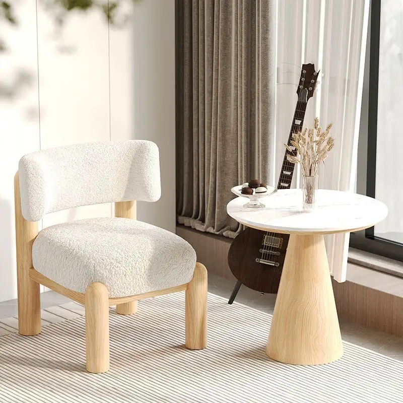 Wear Resistant Easy Clean Lambswool Lounger, Solid Wood Legs, High Rebound Cotton Cushion, Rounded Corner for Bedroom
Wear Resistant Easy Clean Lambswool Lounger, Solid Wood Legs, High Rebound Cotton Cushion, Rounded Corner for Bedroom