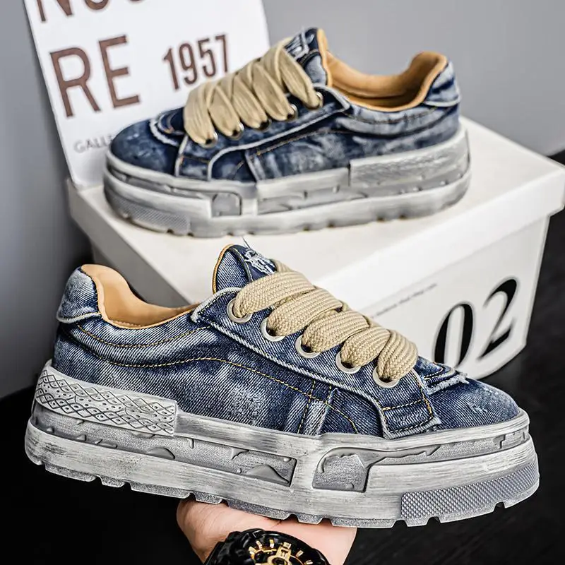 New 2026 Vintage Casual Flat Shoes Versatile Fashion Trend Shoes Niche Designed Thick Soled Denim Chunky sneakers
New 2026 Vintage Casual Flat Shoes Versatile Fashion Trend Shoes Niche Designed Thick Soled Denim Chunky sneakers