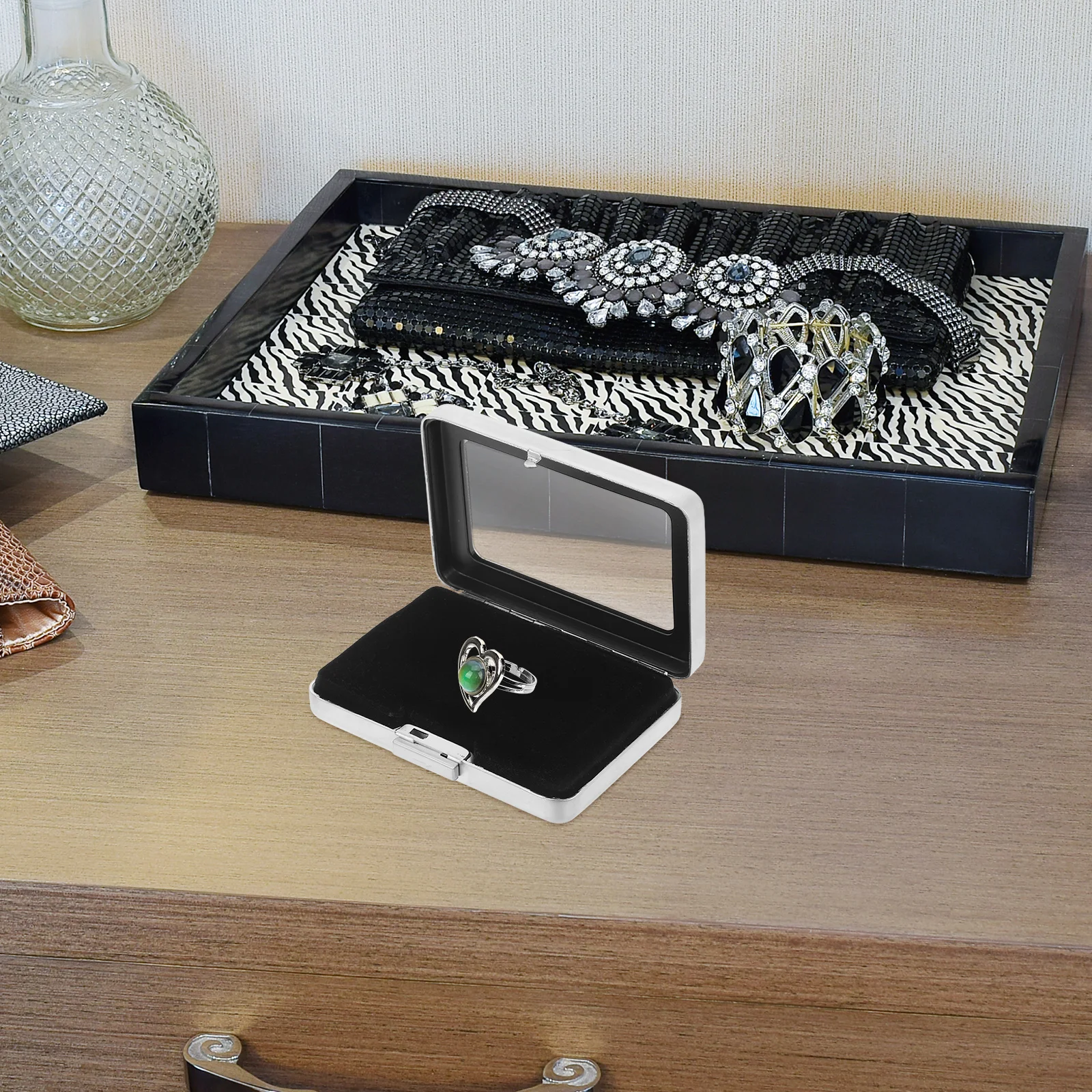 Multifunctional Jewelry Storage Box Stainless Steel Gemstone Display Case Visible Window Protective Sponge Pad Silver ganizer
Multifunctional Jewelry Storage Box Stainless Steel Gemstone Display Case Visible Window Protective Sponge Pad Silver ganizer