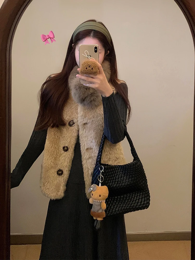 Winter New plus Size Lazy Three-Piece Set Korean Style Furry Vest Knitted Sweater Half Skirt Fashionable Casual Outfit Ensemble
Winter New plus Size Lazy Three-Piece Set Korean Style Furry Vest Knitted Sweater Half Skirt Fashionable Casual Outfit Ensemble
