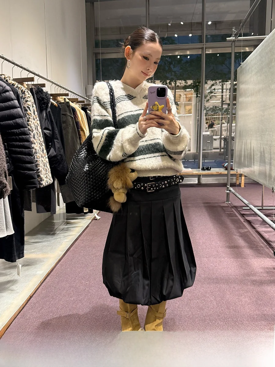 Special Offer Label Square Fair Isle Stripe Women's Winter V-Ne Loose Lazy High-End Feeling Sweater Thi Long Sve Top
Special Offer Label Square Fair Isle Stripe Women's Winter V-Ne Loose Lazy High-End Feeling Sweater Thi Long Sve Top