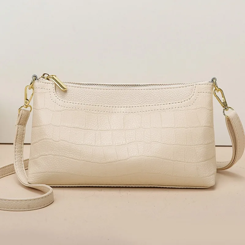 2025 New Trend Versatile Shoulder Bag Girls Premium Small Square Bag Fashion Commuter Bag Women's Bag Lambskin Bag Purse
2025 New Trend Versatile Shoulder Bag Girls Premium Small Square Bag Fashion Commuter Bag Women's Bag Lambskin Bag Purse