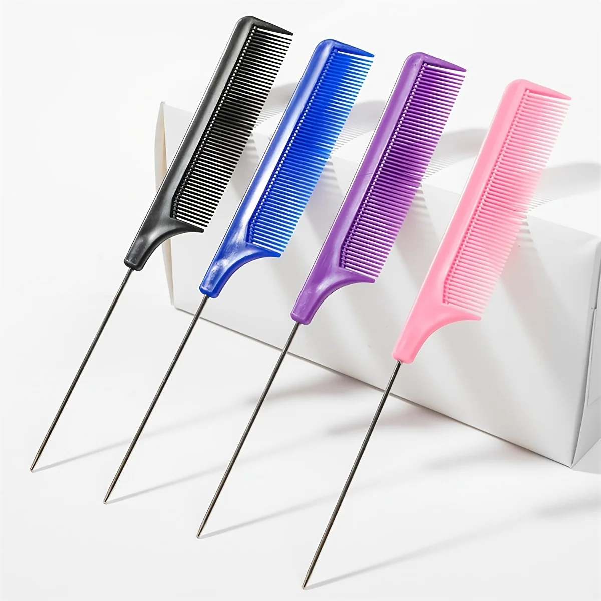 Cost-effective pointed tail styling comb, plastic comb tooth metal handle, professional-grade hairdressing tools, one comb does not get stuck, and the hand-damaged party can also be easily styled.
Cost-effective pointed tail styling comb, plastic comb tooth metal handle, professional-grade hairdressing tools, one comb does not get stuck, and the hand-damaged party can also be easily styled.
