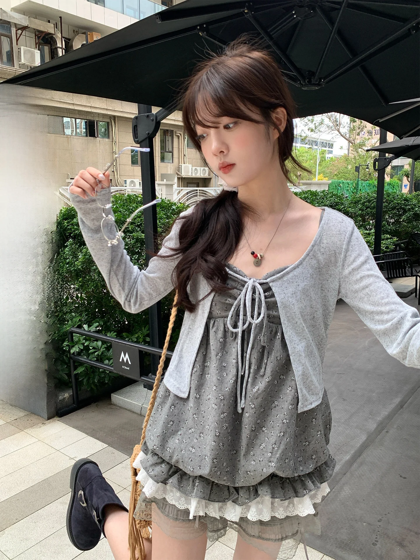 Hollyii Korean Style Splice Lace Floral Strap Short Cardigan Belted Layering Spring 2026 Women's Knitted Sweater Breathable
Hollyii Korean Style Splice Lace Floral Strap Short Cardigan Belted Layering Spring 2026 Women's Knitted Sweater Breathable