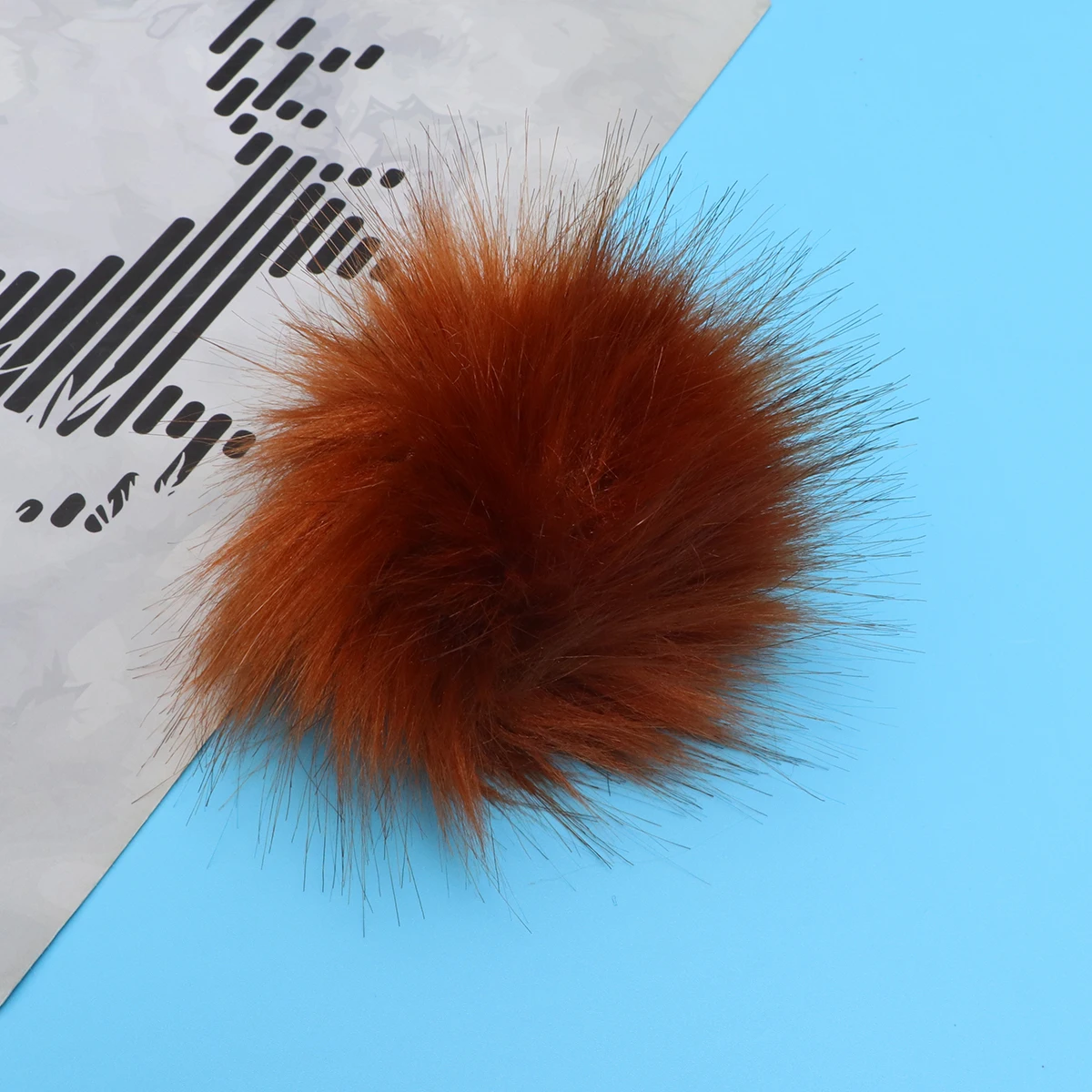30pcs Hairballs Craft Pom Poms Raccoon Balls for Decoration H made Gifts Kids Projects Assorted Colors
30pcs Hairballs Craft Pom Poms Raccoon Balls for Decoration H made Gifts Kids Projects Assorted Colors