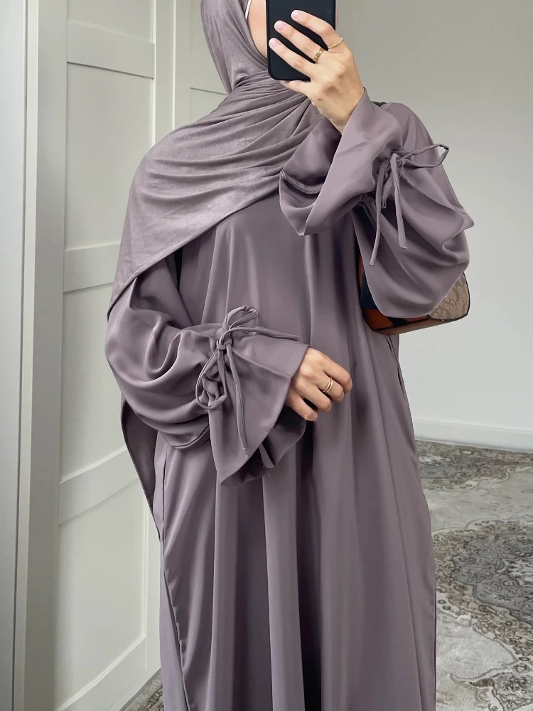 Eid Muslim Dress for Women Abaya Bow Jalabiya Ramadan Lace Up Vestidos Largos Islam Arab Long Robe Morocco Dubai Kaftan 2025 New
Eid Muslim Dress for Women Abaya Bow Jalabiya Ramadan Lace Up Vestidos Largos Islam Arab Long Robe Morocco Dubai Kaftan 2025 New