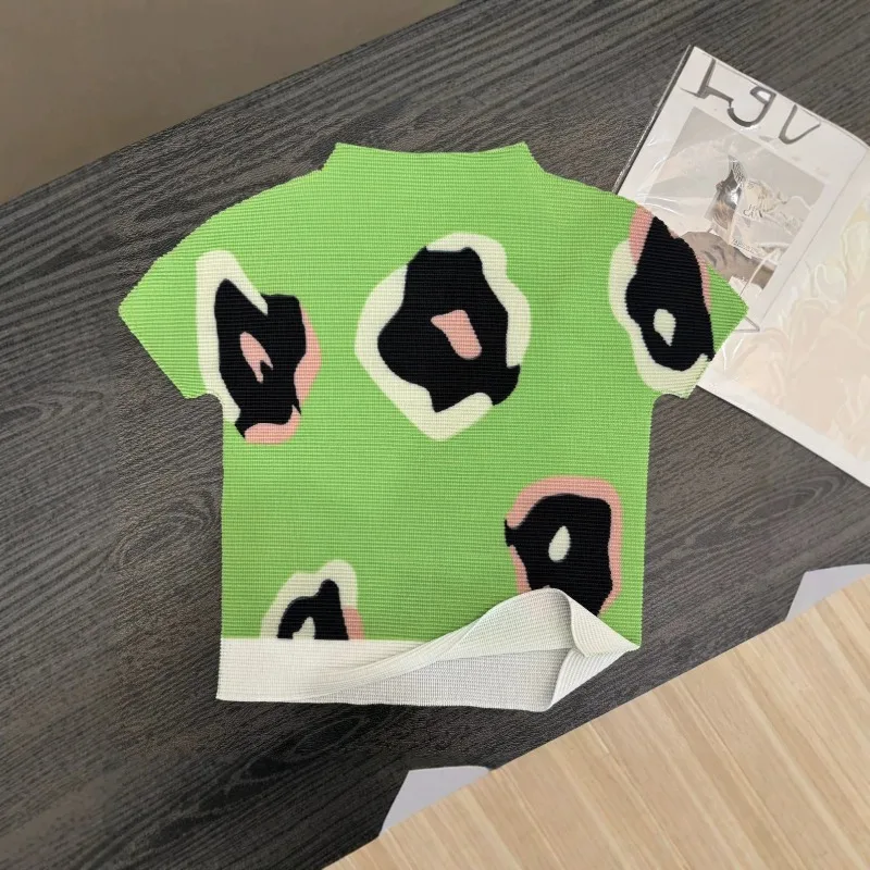 Miyake Pleated New 2026 Original Pleated Stand Collar Corn Grain Summer Stretch Fabric Comfortable Breathable Top Shirt Pleat
Miyake Pleated New 2026 Original Pleated Stand Collar Corn Grain Summer Stretch Fabric Comfortable Breathable Top Shirt Pleat