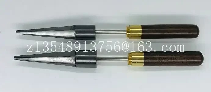 Lightman's graphite reamer blowing small cup reaming glass hole expander
Lightman's graphite reamer blowing small cup reaming glass hole expander