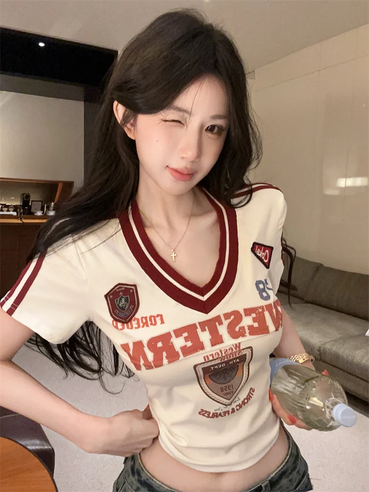 Retro American Hot Girl Print Short Sleeve T-Shirt Women's White Trendy Street Style Letter Print Casual Fashion Top
Retro American Hot Girl Print Short Sleeve T-Shirt Women's White Trendy Street Style Letter Print Casual Fashion Top