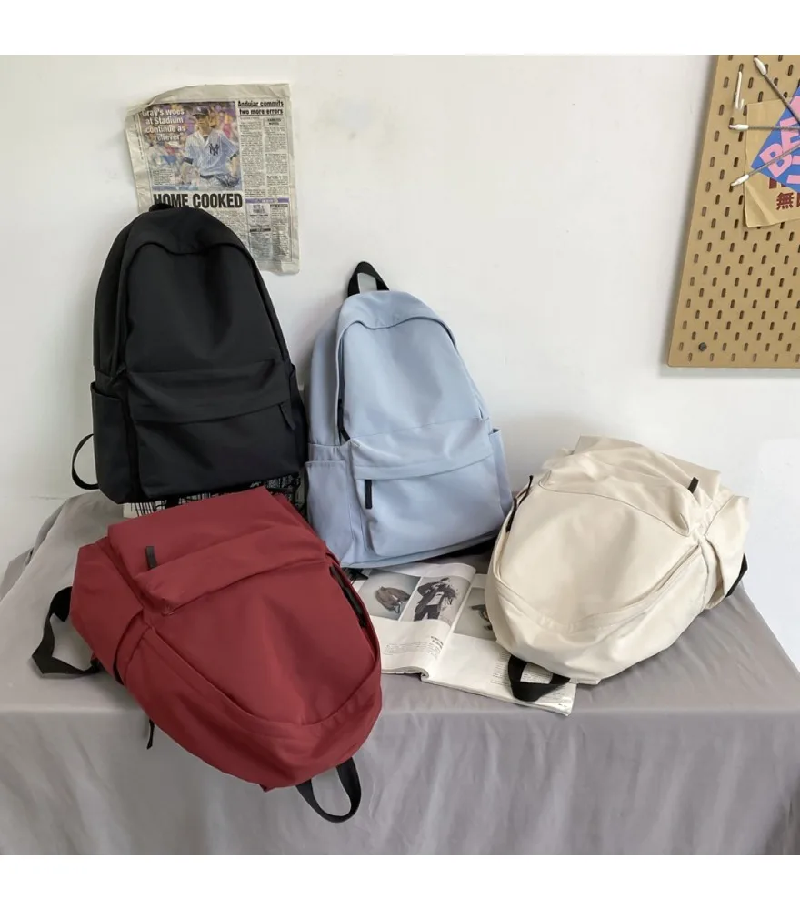 Backpack new female high school junior high school students large capacity simple solid color schoolbag male breathable
Backpack new female high school junior high school students large capacity simple solid color schoolbag male breathable