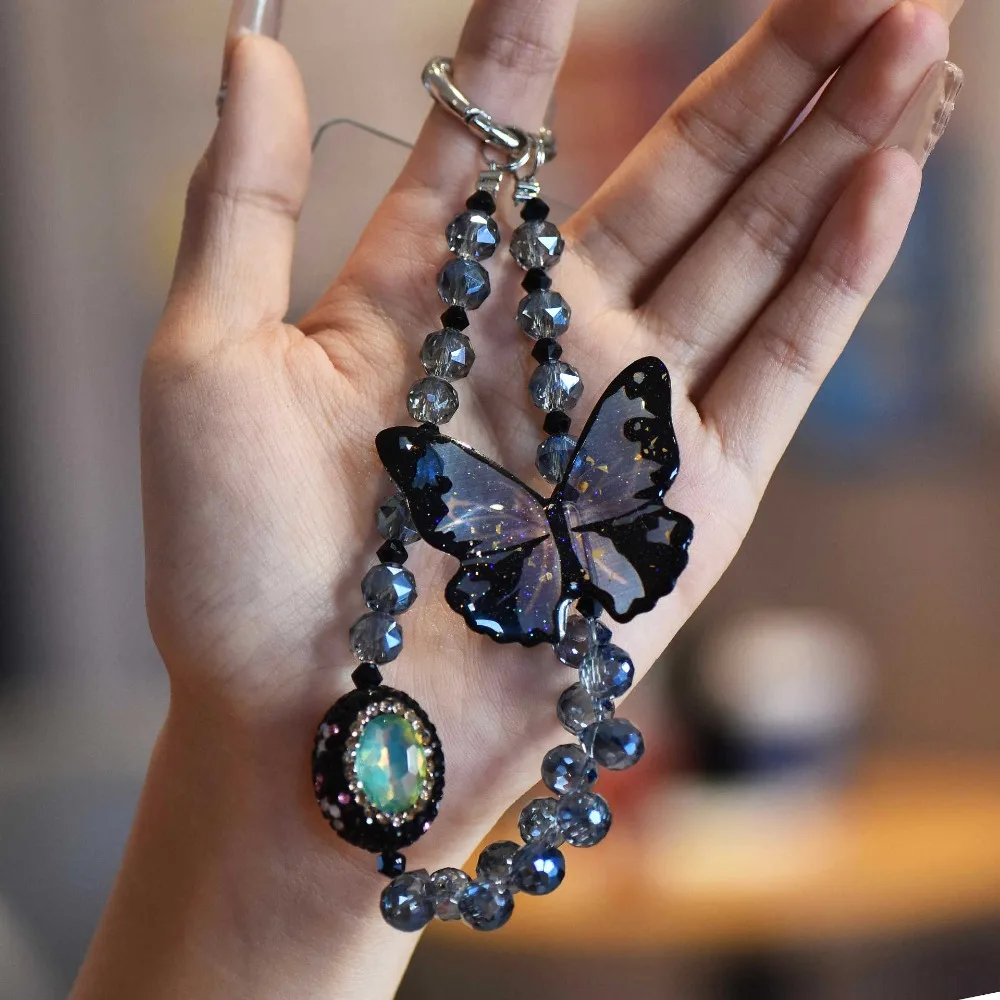 3D Butterfly Design Mobile Phone Chain Korean Style Anti-Theft Phone Wrist Strap Anti-Loss Phone Accessory Crystal Keyring
3D Butterfly Design Mobile Phone Chain Korean Style Anti-Theft Phone Wrist Strap Anti-Loss Phone Accessory Crystal Keyring