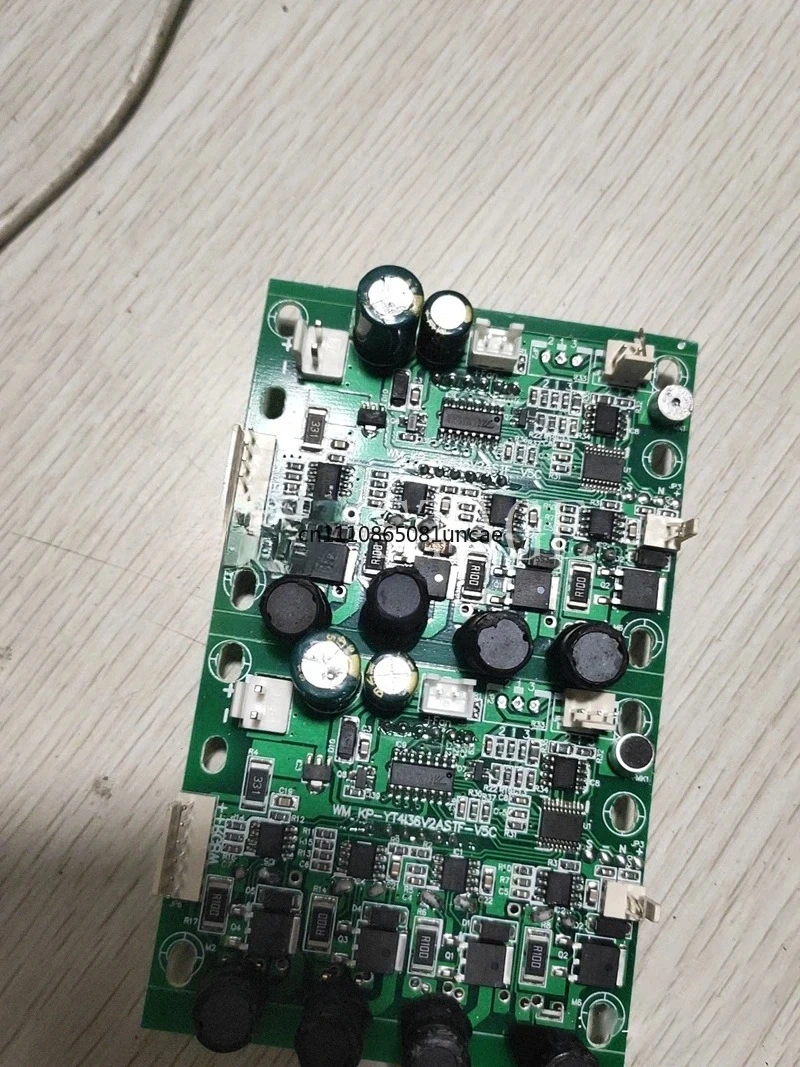 WM-KP RGBW Led Par Light Motherboard Main Board Stage Lighting
WM-KP RGBW Led Par Light Motherboard Main Board Stage Lighting