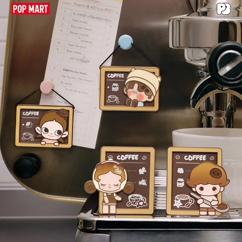 POPMART Bubble Mengli Coffee Factory Series наклейка на холодильник натуральная глухая коробка загадочная коробка сумка для догадок игрушки кукла аниме фигурка
POPMART Bubble Mengli Coffee Factory Series наклейка на холодильник натуральная глухая коробка загадочная коробка сумка для догадок игрушки кукла аниме фигурка
