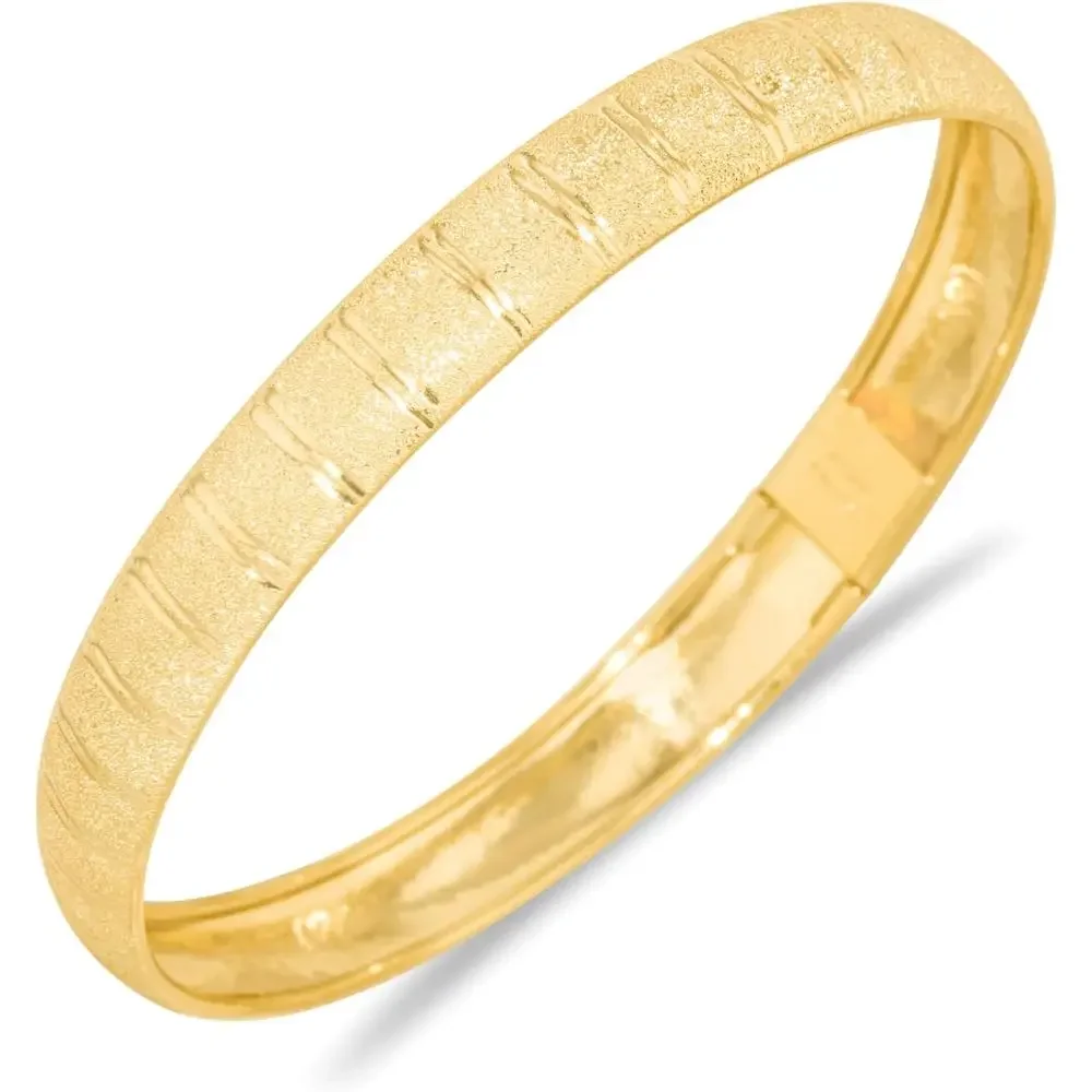 Floreo 10k Yellow Gold 8mm Double Stripe Satin Finish Textured Flex Bangle Bracelet
Floreo 10k Yellow Gold 8mm Double Stripe Satin Finish Textured Flex Bangle Bracelet