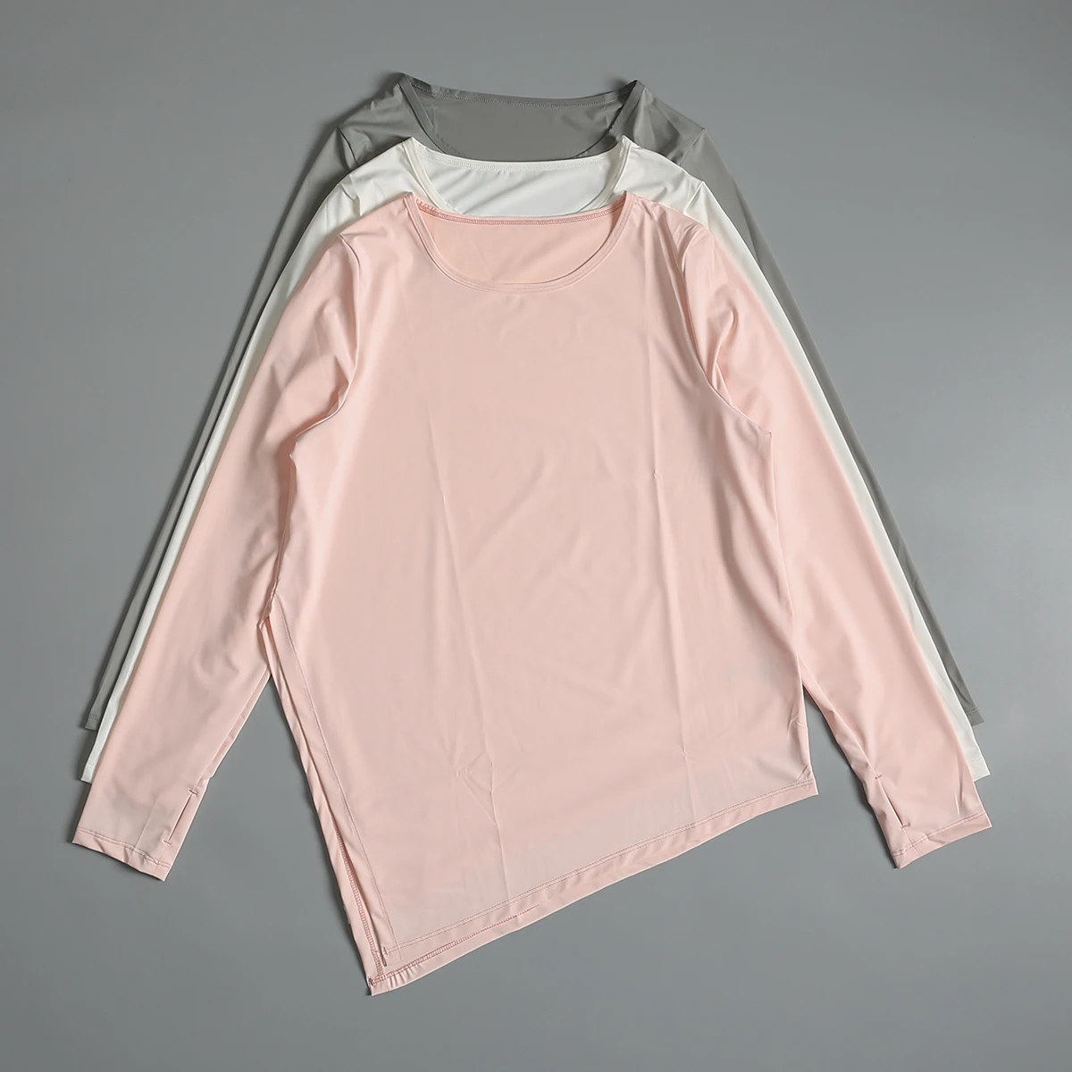Yoga suit long sleeves for women in summer loose thin morning jogging exercise quick-drying top fashionable slit fitness
Yoga suit long sleeves for women in summer loose thin morning jogging exercise quick-drying top fashionable slit fitness
