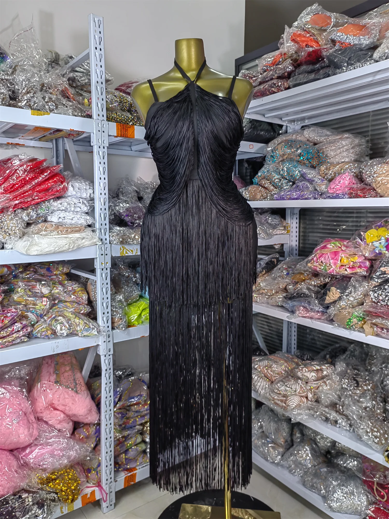 Factory Sale Women Guest Wedding Party Dress Double Layer Fringed Bandage Dress High Elastic Celebrity Evening Gala Gowns
Factory Sale Women Guest Wedding Party Dress Double Layer Fringed Bandage Dress High Elastic Celebrity Evening Gala Gowns