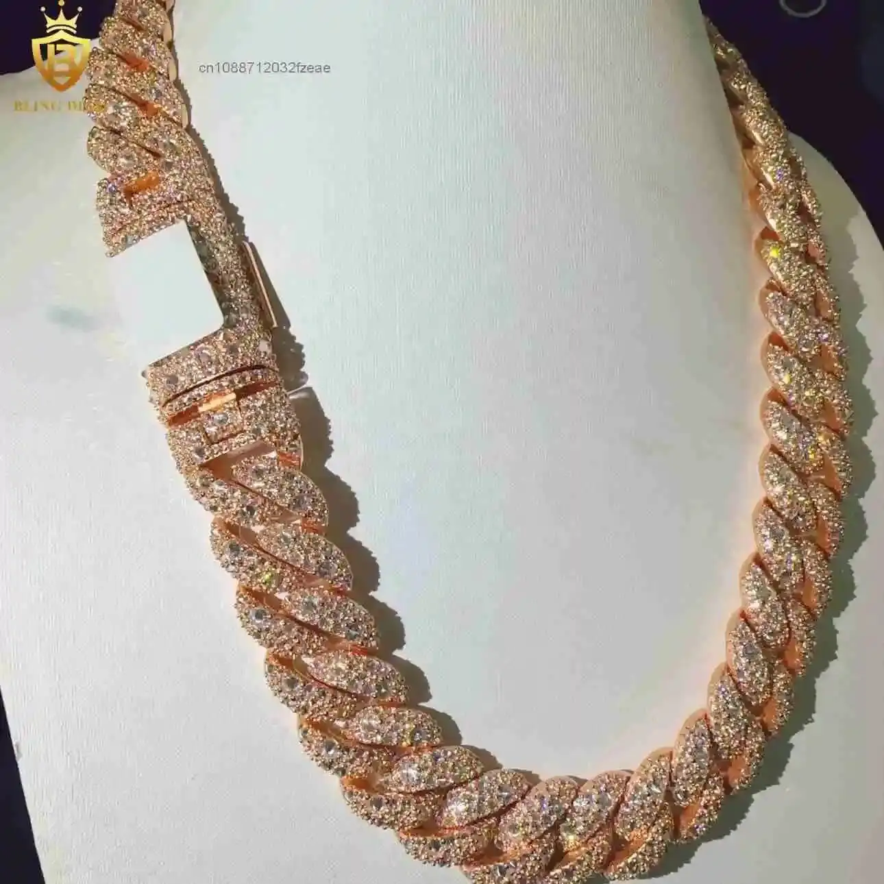 Luxury Fashion VVS Moissanite Diamond Iced Out Hip Hop High Quality Cuban Link Chain Sterling Silver 925 Cuban Link Moissanite N
Luxury Fashion VVS Moissanite Diamond Iced Out Hip Hop High Quality Cuban Link Chain Sterling Silver 925 Cuban Link Moissanite N