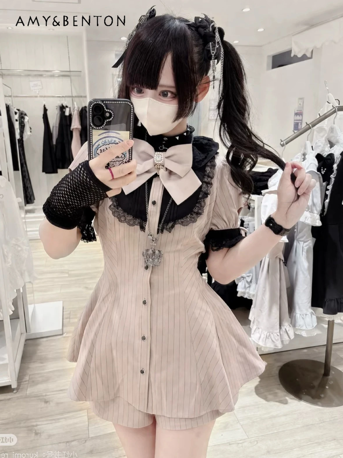 SC Mine Series Lolita Sets 2026 Summer New Gothic Sweet Lace Hollow Short Sleeve Lotus Leaf Edge Mini Dress Shorts Outfits Women
SC Mine Series Lolita Sets 2026 Summer New Gothic Sweet Lace Hollow Short Sleeve Lotus Leaf Edge Mini Dress Shorts Outfits Women