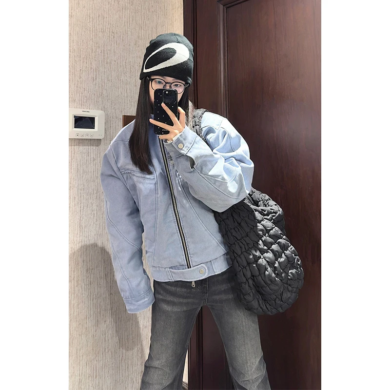 Мужская демисезонная куртка Glacial Blue с воротником-стойкой на молнии, в американском стиле, модная уличная одежда, 100% хлопок
Мужская демисезонная куртка Glacial Blue с воротником-стойкой на молнии, в американском стиле, модная уличная одежда, 100% хлопок