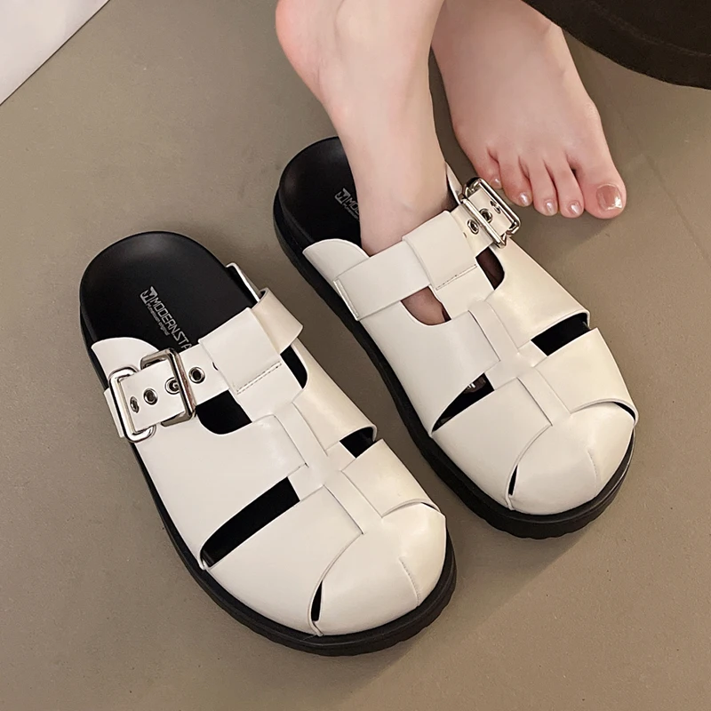 Flats Platform Women Sandals Hollow Beach Slippers Causla Shoes 2025 Summer New Sport Sneakers Flip Flops Fashion Slides Woman
Flats Platform Women Sandals Hollow Beach Slippers Causla Shoes 2025 Summer New Sport Sneakers Flip Flops Fashion Slides Woman
