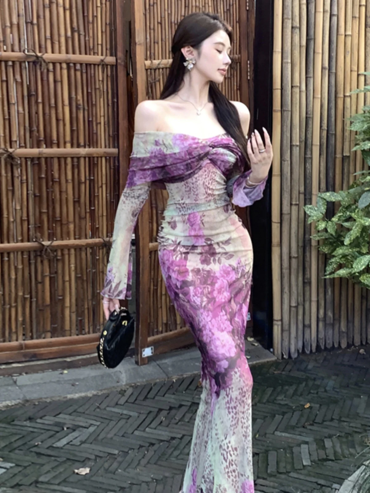 Y2K Ретро с принтом пиона и открытыми плечами, облегающая юбка-русалка с леопардовым принтом, женское облегающее вечернее платье
Y2K Ретро с принтом пиона и открытыми плечами, облегающая юбка-русалка с леопардовым принтом, женское облегающее вечернее платье