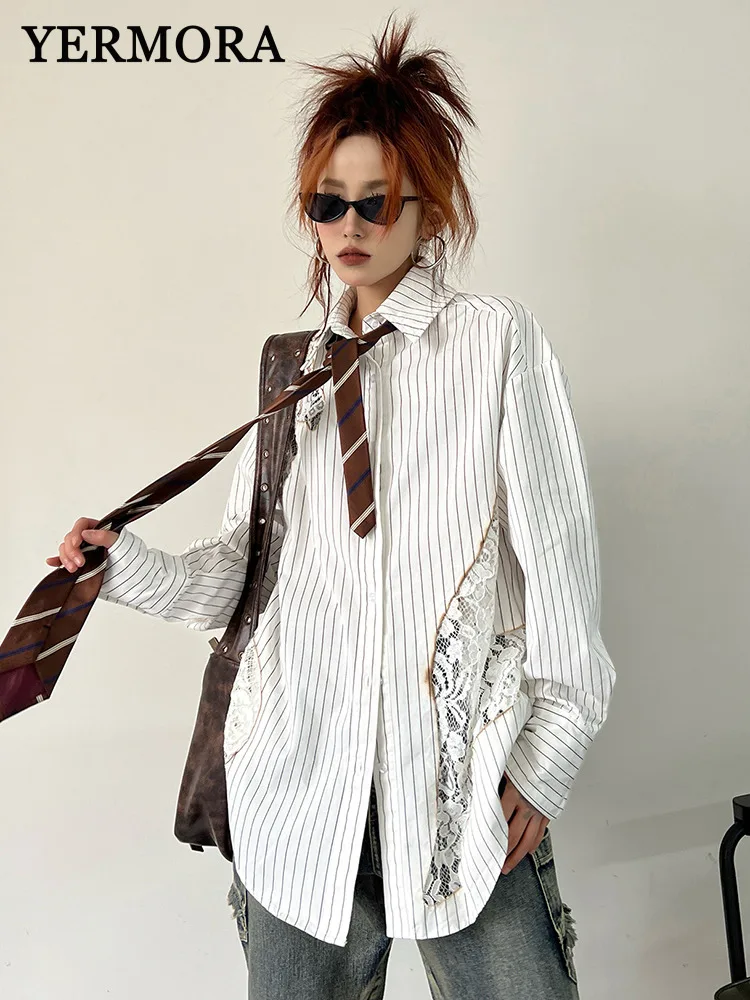 YERMORA Women White Striped Spliced Lace Casual Blouse Lapel Long Sleeve Loose New Shirt Fashion Spring Spring 2025 A577
YERMORA Women White Striped Spliced Lace Casual Blouse Lapel Long Sleeve Loose New Shirt Fashion Spring Spring 2025 A577