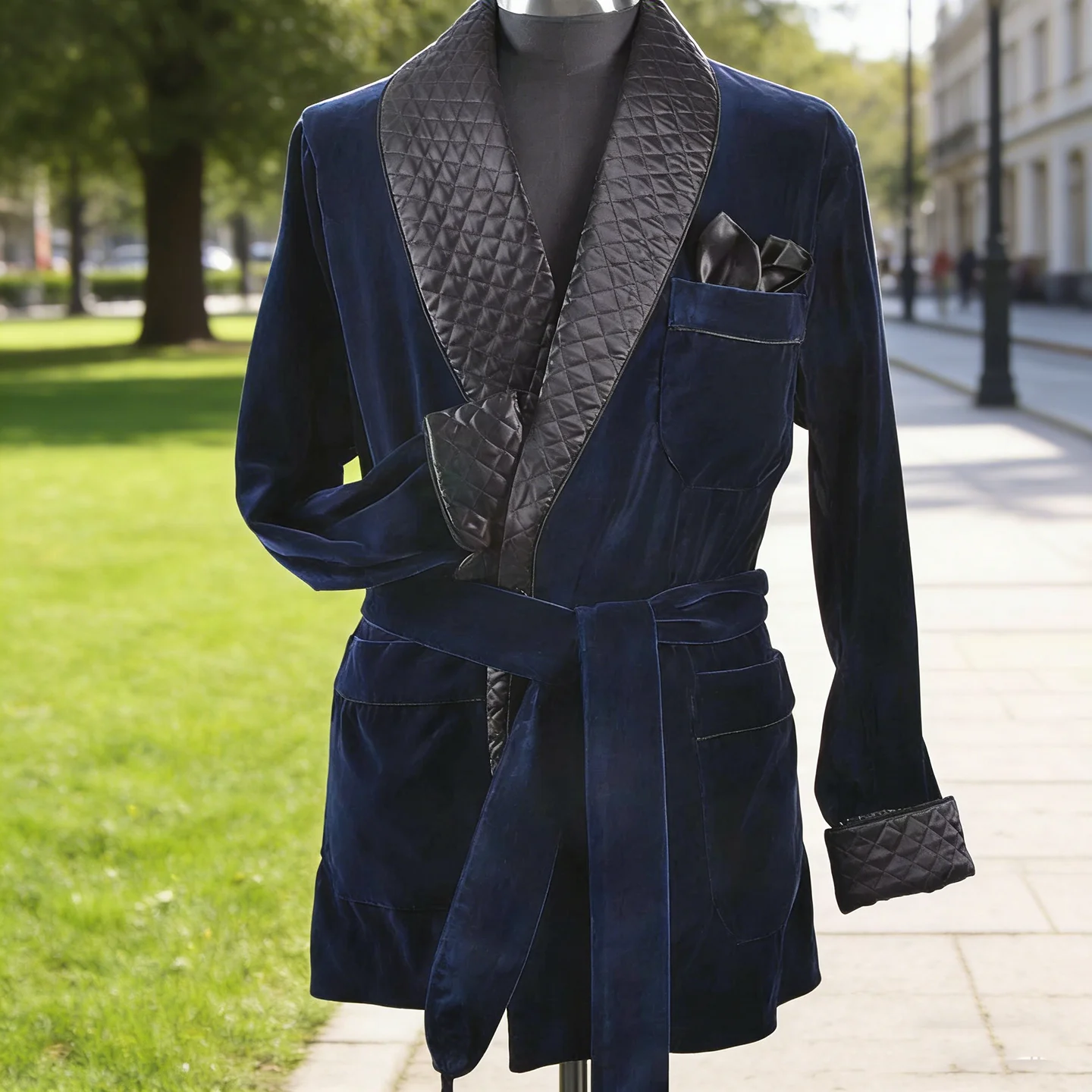 Customized Casual Dark Blue Men Smoking Jacket Velvet Robe with Belt Business Gown Evening Party Wear Blazer Coat Fashion
Customized Casual Dark Blue Men Smoking Jacket Velvet Robe with Belt Business Gown Evening Party Wear Blazer Coat Fashion