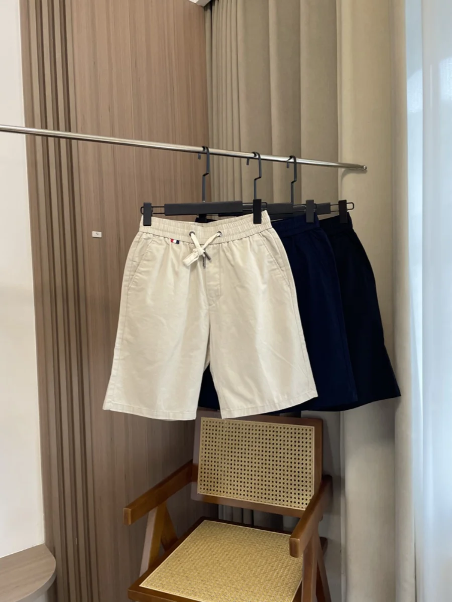 Чудовые хлопковые брюки с эластичной резинкой на талии и пятью точками, мужские модные летние повседневные брюки, прямая длина ort
Чудовые хлопковые брюки с эластичной резинкой на талии и пятью точками, мужские модные летние повседневные брюки, прямая длина ort