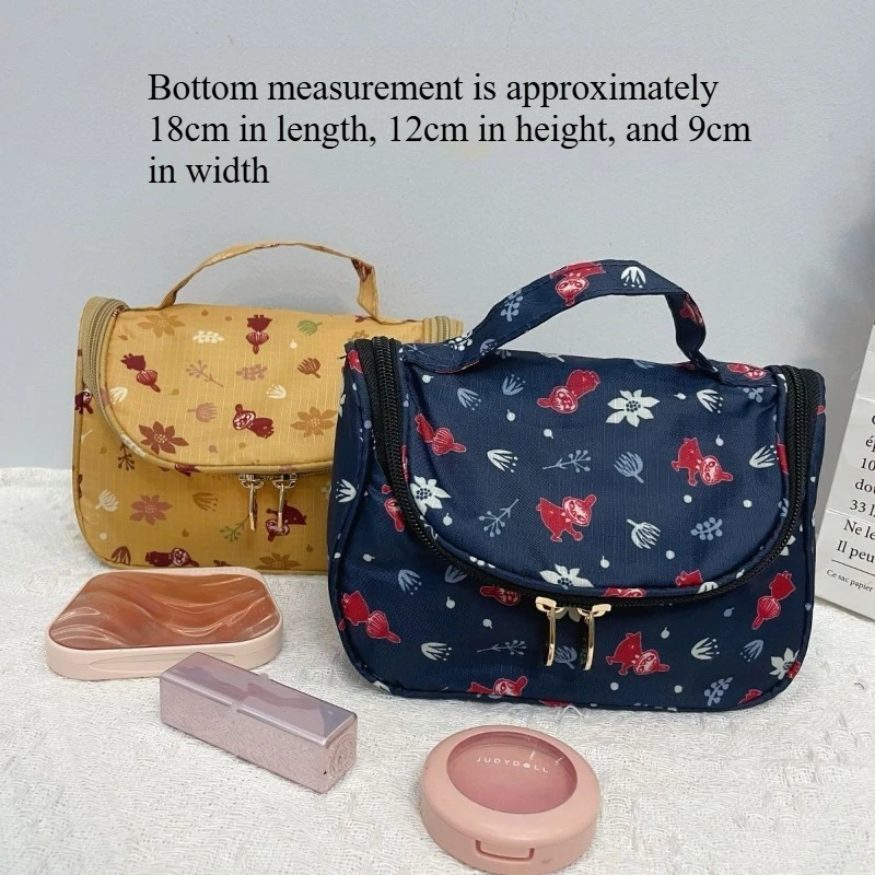Moomin Little My Makeup Bag Flower Print Oxford Cloth Double Zipper Toilet Bag Birthday Gift
Moomin Little My Makeup Bag Flower Print Oxford Cloth Double Zipper Toilet Bag Birthday Gift