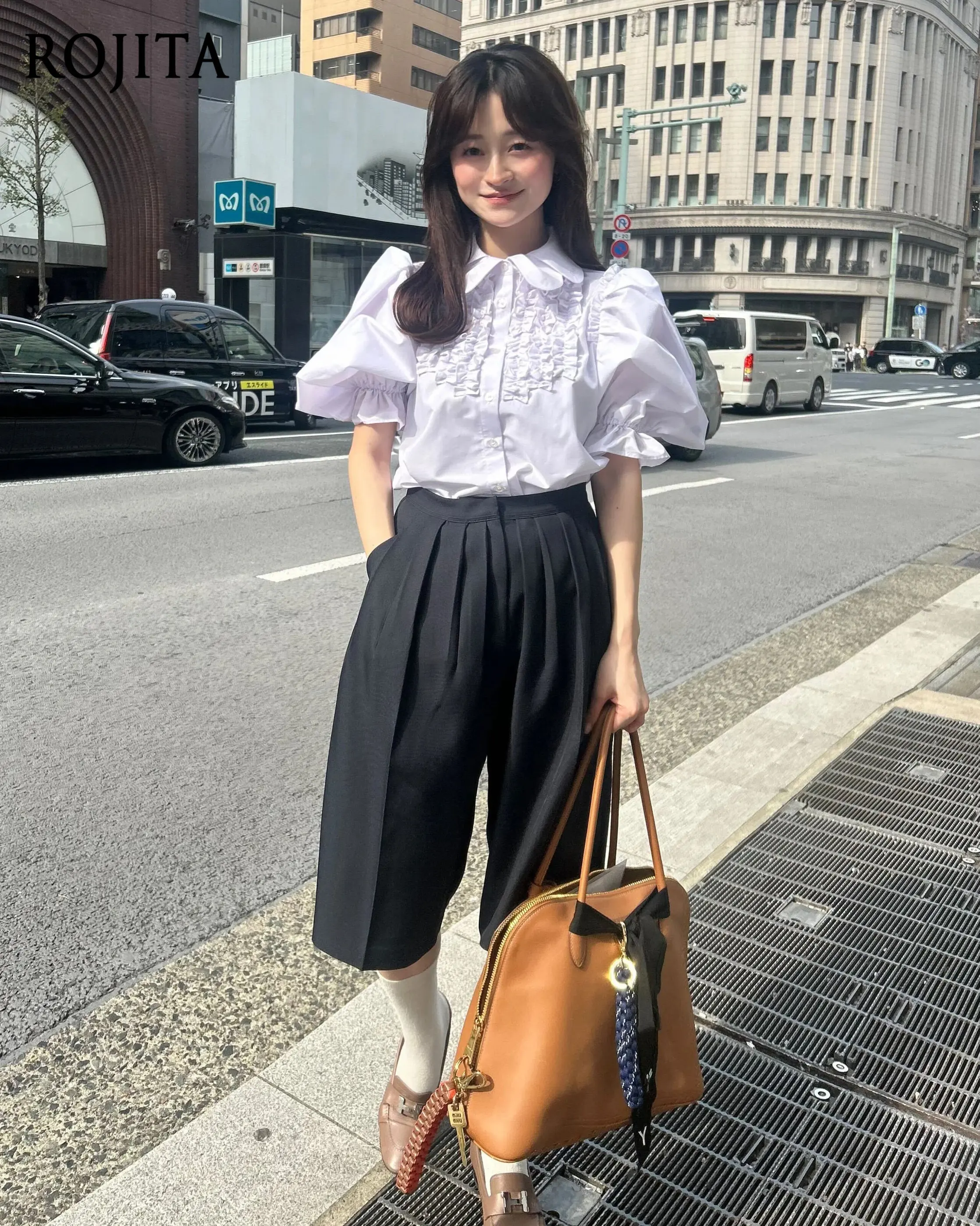 Japanese Style Flower Pleated Fungus Collar Short-sleeve Shirt Tops Summer New Fashion Daily White Blouse Womens Tops
Japanese Style Flower Pleated Fungus Collar Short-sleeve Shirt Tops Summer New Fashion Daily White Blouse Womens Tops