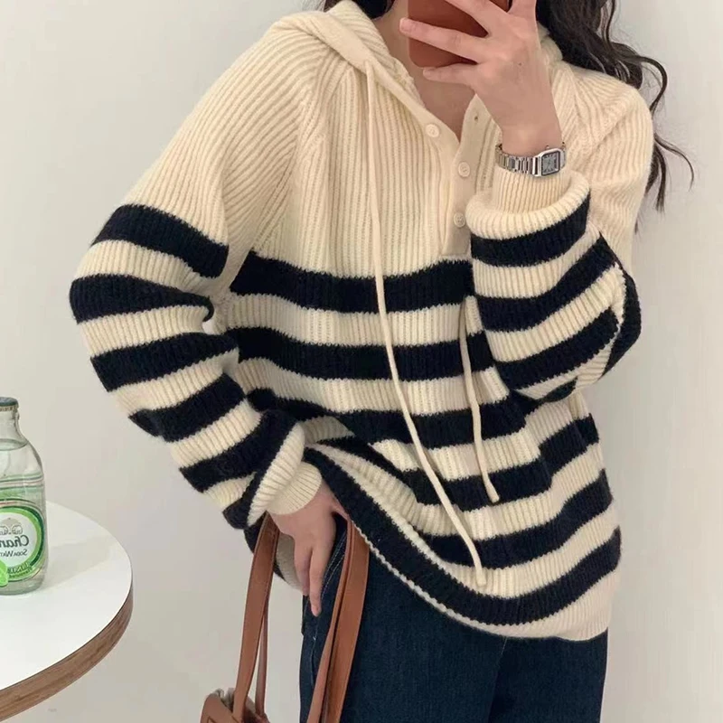 Smvp Striped Loose Knitted Pullovers Women 2025 Korean Fashion Long Sleeve Hooded Sweater Woman Spring Autumn Mixed Color Jumper
Smvp Striped Loose Knitted Pullovers Women 2025 Korean Fashion Long Sleeve Hooded Sweater Woman Spring Autumn Mixed Color Jumper