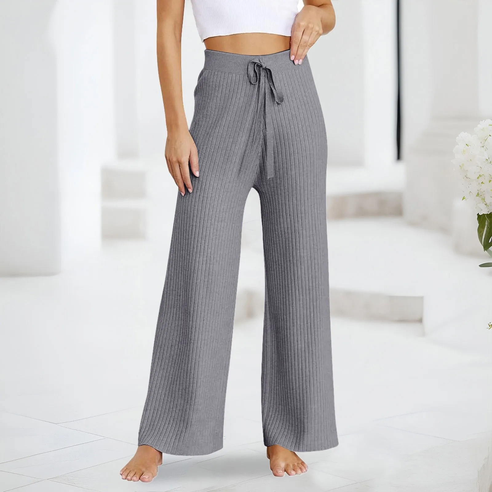 Women's Autumn Casual Simple Ribbed Knit Wide Leg Pants Loose Versatile Solid Color Drawstring Elastic Waisted Dragging Trousers
Women's Autumn Casual Simple Ribbed Knit Wide Leg Pants Loose Versatile Solid Color Drawstring Elastic Waisted Dragging Trousers