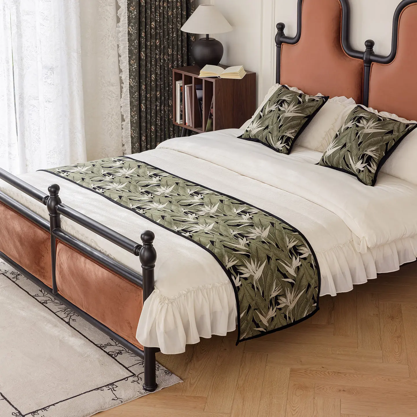 Green Retro Plant Jacquard Bed Scarf Modern Vintage Luxury Bed Runner High Quality Bed Tail Towel for Bedend Decoration
Green Retro Plant Jacquard Bed Scarf Modern Vintage Luxury Bed Runner High Quality Bed Tail Towel for Bedend Decoration