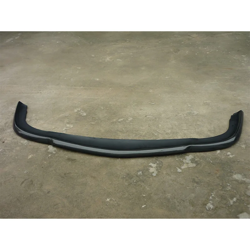 Сплиттер переднего бампера из карбона для E63 W211 2007-2009
Сплиттер переднего бампера из карбона для E63 W211 2007-2009