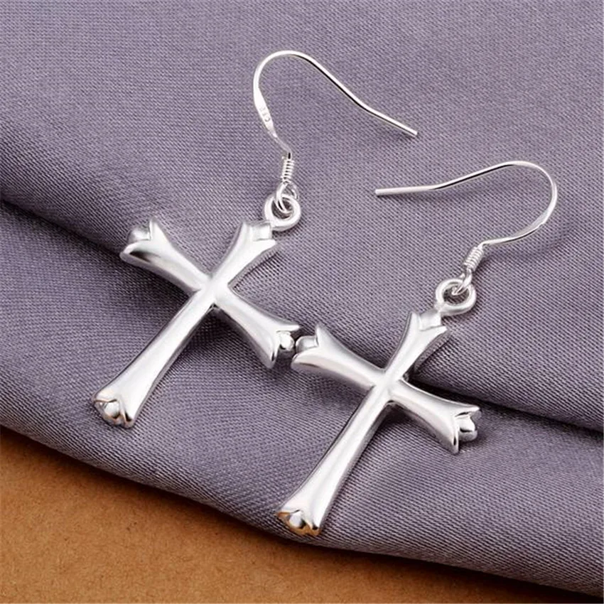 Hot Selling For Women Lady Elegant Exquisite Luxury 925 Sterling Silver Crosses Earrings Fashion Classic Silver Jewelry
Hot Selling For Women Lady Elegant Exquisite Luxury 925 Sterling Silver Crosses Earrings Fashion Classic Silver Jewelry