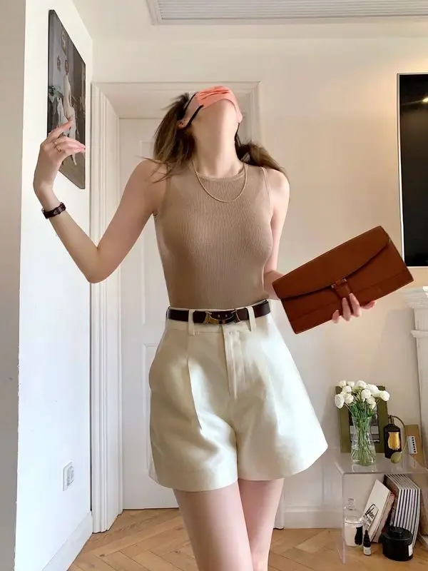 Брюки Cleanfit Sle из ПВХ с низкой посадкой для женщин среднего возраста, летние, тонкие, повседневные, из материала с ацетатной кислотой
Брюки Cleanfit Sle из ПВХ с низкой посадкой для женщин среднего возраста, летние, тонкие, повседневные, из материала с ацетатной кислотой