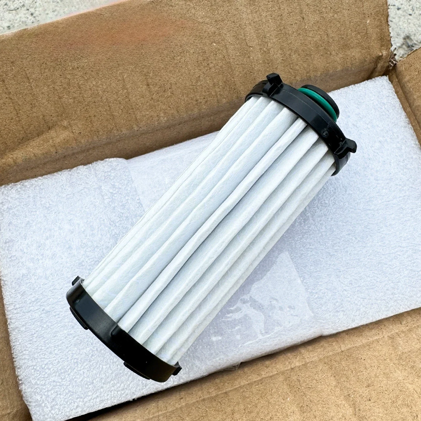 Gearbox Transmission Oil Filter For DENZA Z9GT N9 CVT BYD Song Plus DM-i Han Tang Qin L Sealion 07 7 5 6 DMi EP0502146607
Gearbox Transmission Oil Filter For DENZA Z9GT N9 CVT BYD Song Plus DM-i Han Tang Qin L Sealion 07 7 5 6 DMi EP0502146607