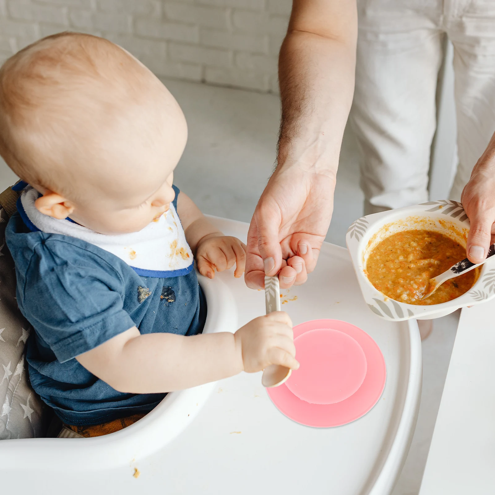 3pcs Silicone Bowl Cups Kids Tableware Fixing Sticker Strong Adhesive Dish Holder for Baby Bowls Plates Tear
3pcs Silicone Bowl Cups Kids Tableware Fixing Sticker Strong Adhesive Dish Holder for Baby Bowls Plates Tear